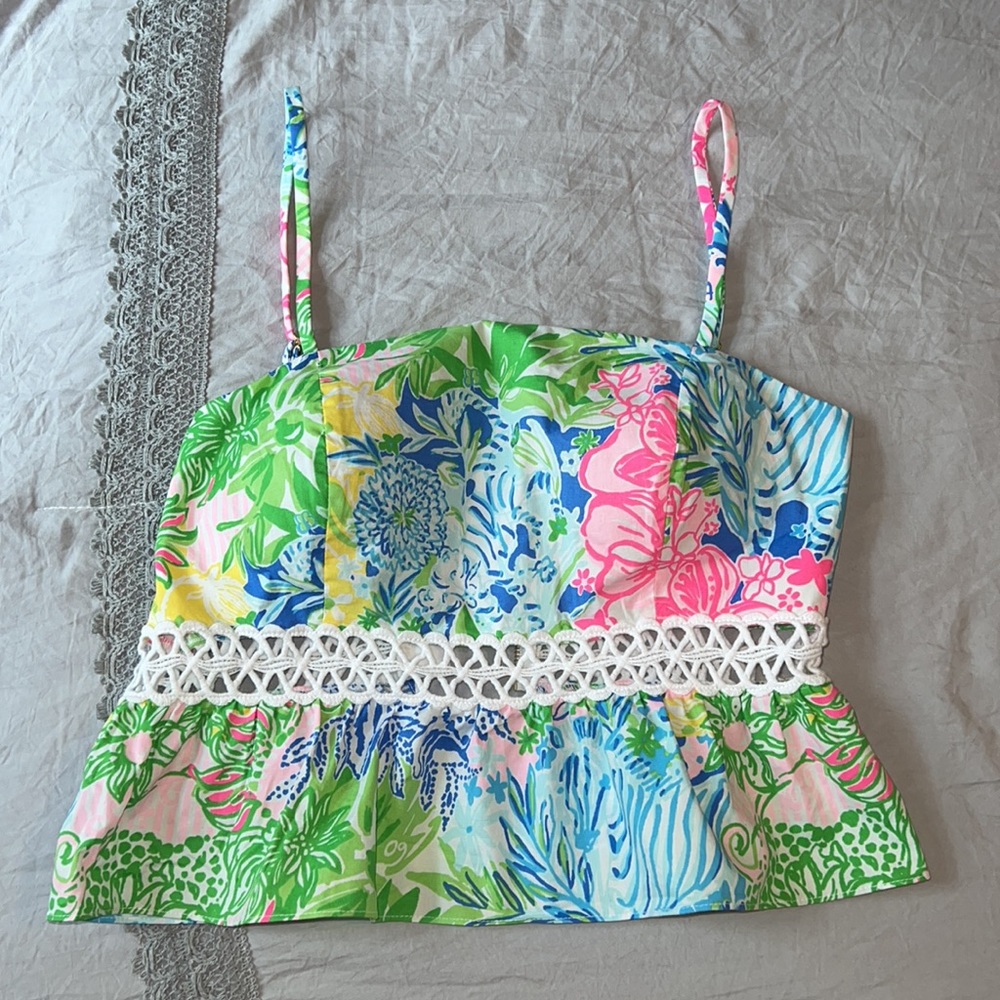 Lilly Pulitzer Cheek to Cheek Jan Eyelet Crop Top - Picture 2 of 13